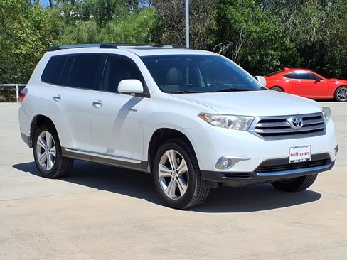 Used 2013 Toyota Highlander Limited image 3
