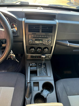 Used 2009 Jeep Liberty Sport w/ Popular Equipment Group image 15