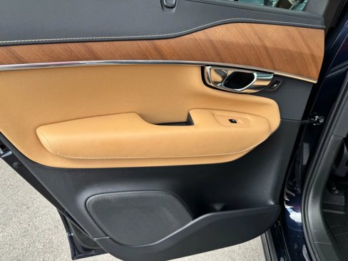 Used 2019 Volvo XC90 T6 Inscription w/ Advanced Package image 30