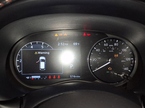 Used 2024 Nissan Kicks SR image 16