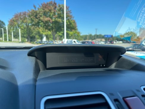 Used 2015 Subaru Crosstrek 2.0i image 21