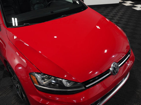 Used 2016 Volkswagen Golf 4-Door image 12