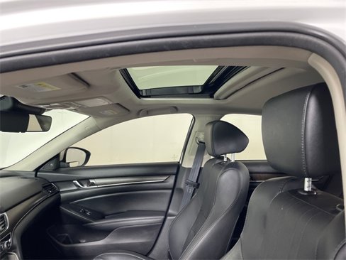 Certified 2021 Honda Accord Touring image 17