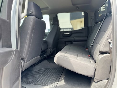 Used 2023 GMC Sierra 1500 Pro w/ Convenience Package image 8
