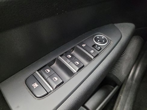 Used 2023 Kia Forte LXS image 27