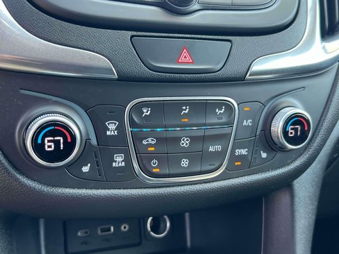 Used 2019 Chevrolet Equinox LT image 29