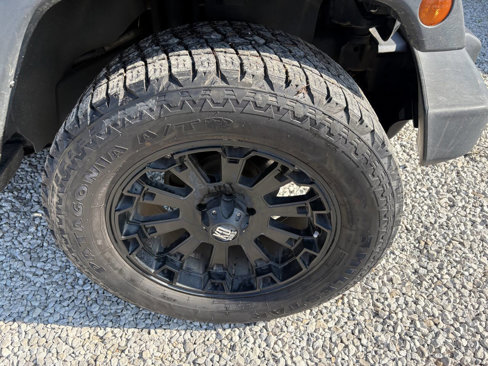 Used 2008 Jeep Wrangler Unlimited Rubicon w/ PWR Convenience Group image 4