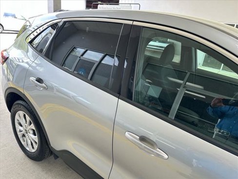 Used 2023 Ford Escape Active image 9