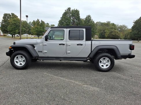 Used 2020 Jeep Gladiator Sport w/ Quick Order Package 24S image 14