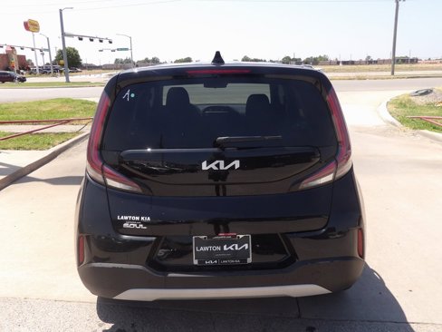New 2025 Kia Soul LX image 7