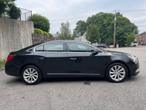 Used 2015 Buick LaCrosse Leather image 6