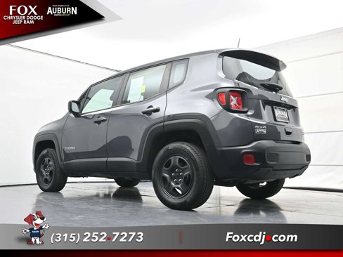 Used 2022 Jeep Renegade Sport image 17