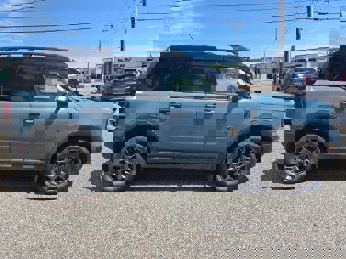 Used 2021 Ford Bronco Sport Badlands image 6