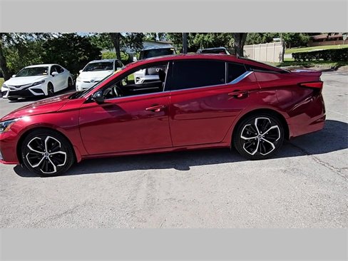 Used 2023 Nissan Altima 2.5 SR image 15