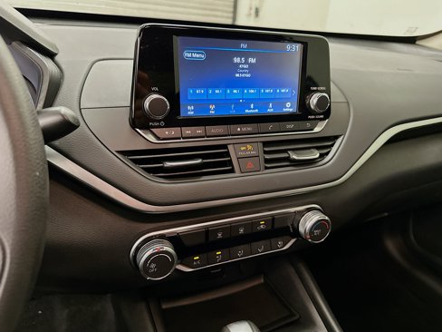 Used 2022 Nissan Altima 2.5 S image 25