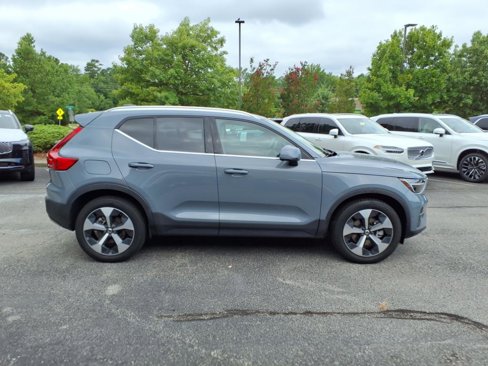 Certified 2023 Volvo XC40 B5 Plus w/ Driver Assist Package image 2