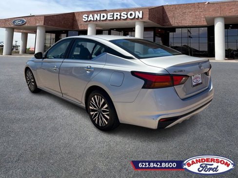 Used 2023 Nissan Altima 2.5 SV image 5