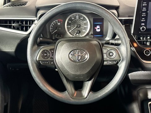 Used 2020 Toyota Corolla LE image 13
