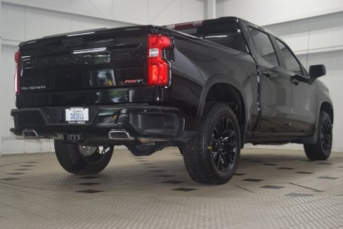 Used 2024 Chevrolet Silverado 1500 RST w/ Convenience Package II image 7
