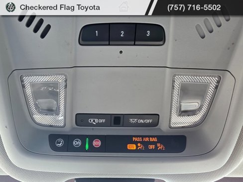 Used 2021 Chevrolet Equinox LT w/ Driver Convenience Package image 10