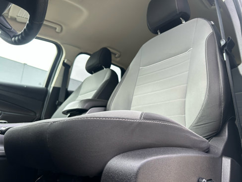 Used 2014 Ford Escape SE image 11