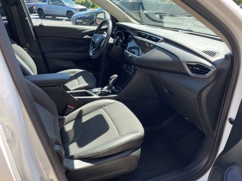 Used 2023 Buick Encore GX Select w/ Safety Package II image 10
