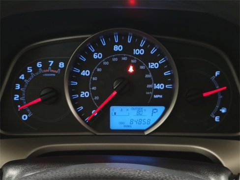 Used 2014 Toyota RAV4 XLE image 18