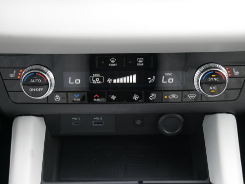 New 2025 Mitsubishi Outlander 4WD Plug-In Hybrid image 19