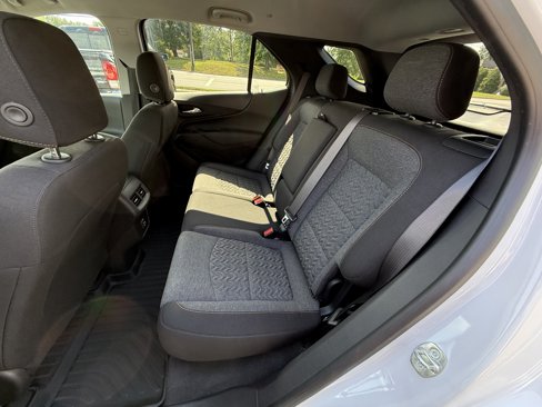 Used 2022 Chevrolet Equinox LT image 22
