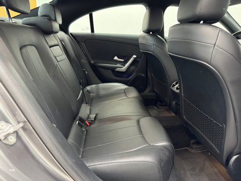 Used 2021 Mercedes-Benz CLA 250 image 19