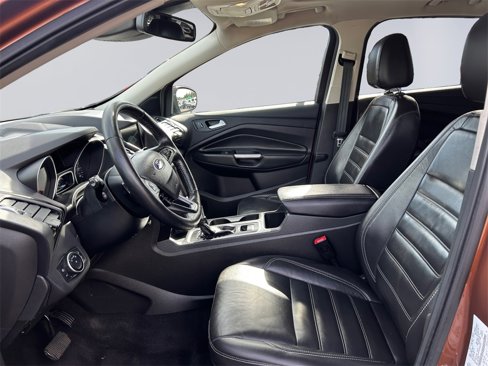 Used 2017 Ford Escape Titanium w/ Canadian Touring Package image 10