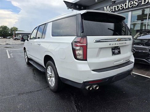 Used 2021 Chevrolet Suburban Premier w/ Premium Package image 8