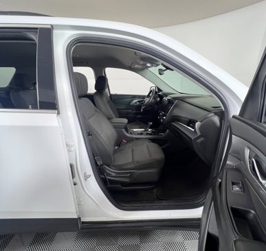Used 2019 Chevrolet Traverse LT image 5