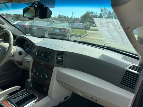 Used 2006 Jeep Grand Cherokee Limited image 14
