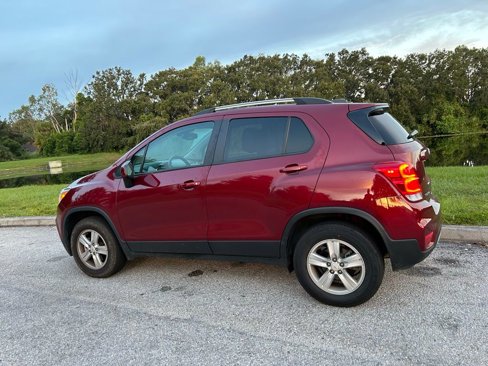 Used 2021 Chevrolet Trax LT image 3