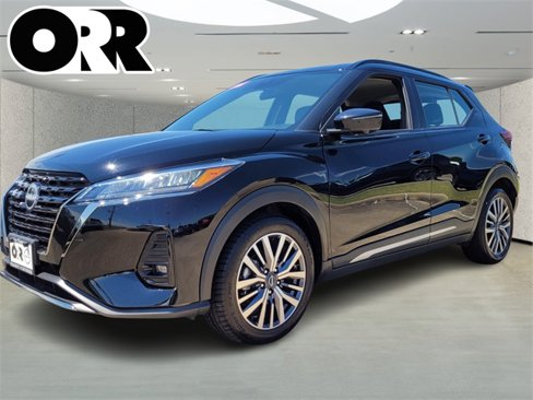 Certified 2024 Nissan Kicks SR image 1