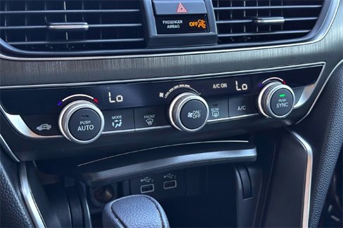 Used 2021 Honda Accord LX image 18