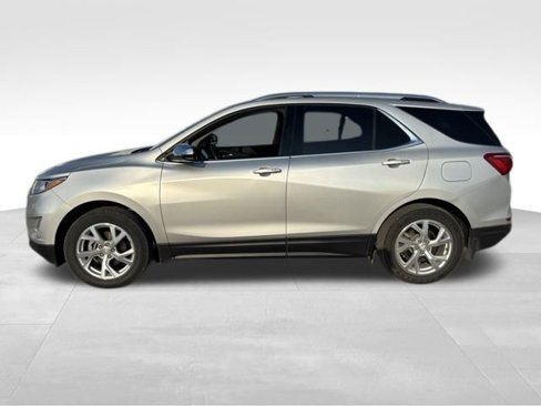 Certified 2018 Chevrolet Equinox Premier image 2