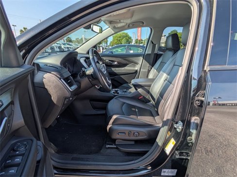 Used 2024 GMC Terrain SLT image 15