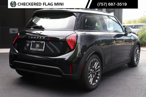 Used 2025 MINI Cooper S image 8