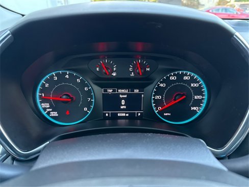 Used 2018 Chevrolet Equinox LT image 16