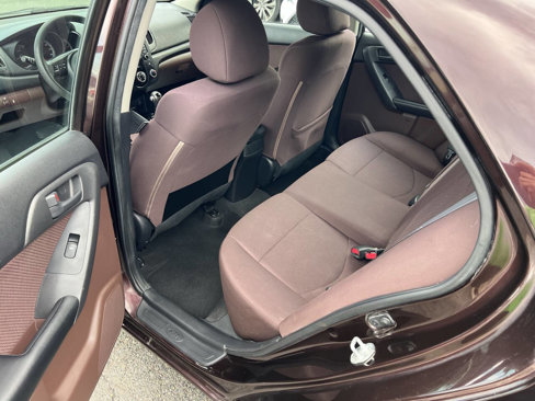 Used 2011 Kia Forte EX image 20