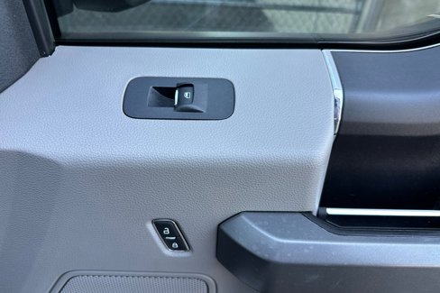 Used 2018 Ford F150 XLT w/ Equipment Group 301A Mid image 20
