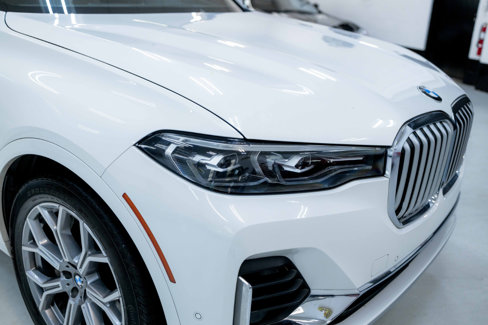 Used 2021 BMW X7 xDrive40i w/ Premium Package image 16