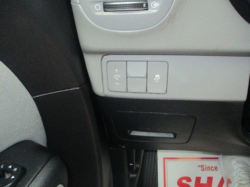 Used 2019 Kia Soul + image 12