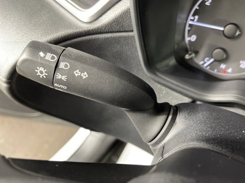 Used 2023 Toyota Corolla Cross LE image 19