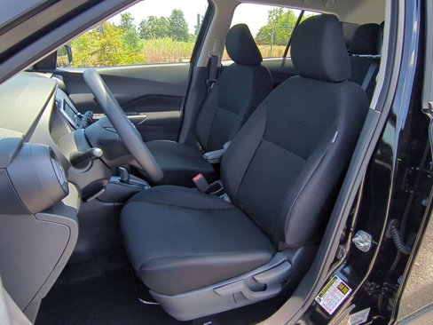 New 2025 Nissan Kicks Play S image 14