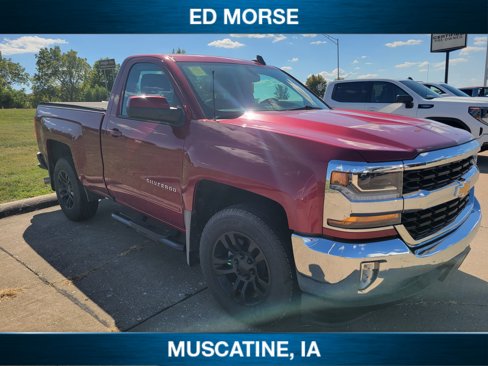 Used 2018 Chevrolet Silverado 1500 LT w/ LT Convenience Package image 1