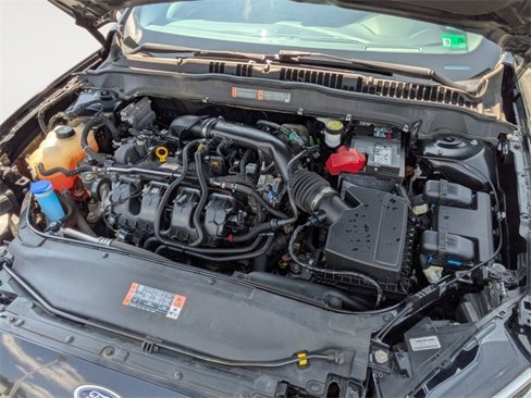 Used 2019 Ford Fusion Titanium image 31