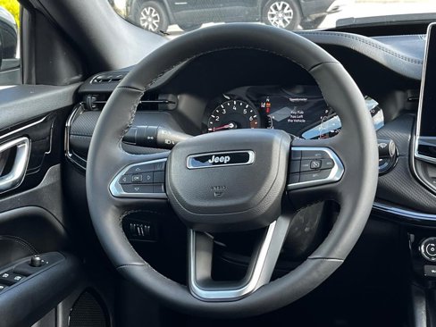 New 2025 Jeep Compass Latitude w/ Altitude Special Edition image 8